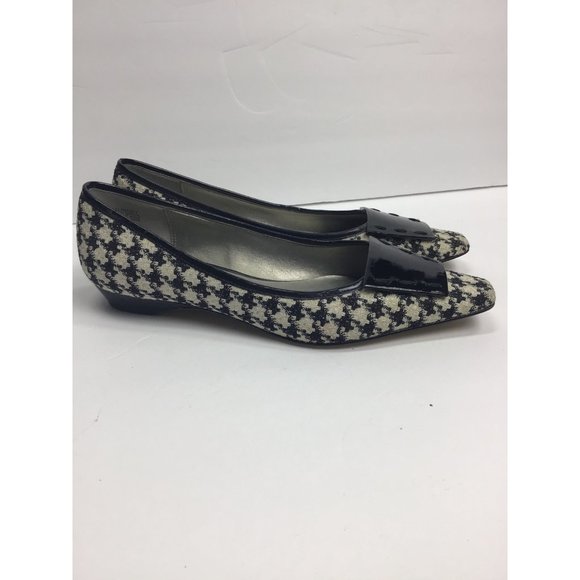 Anne Klein- "Malinddy", Houndstooth , Almond Toe Pumps, size 8.5 - Picture 4 of 9